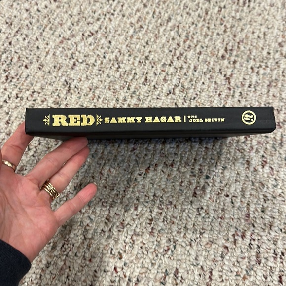 RED My Uncensored Life in Rock Sammy Hagar - Picture 4 of 9